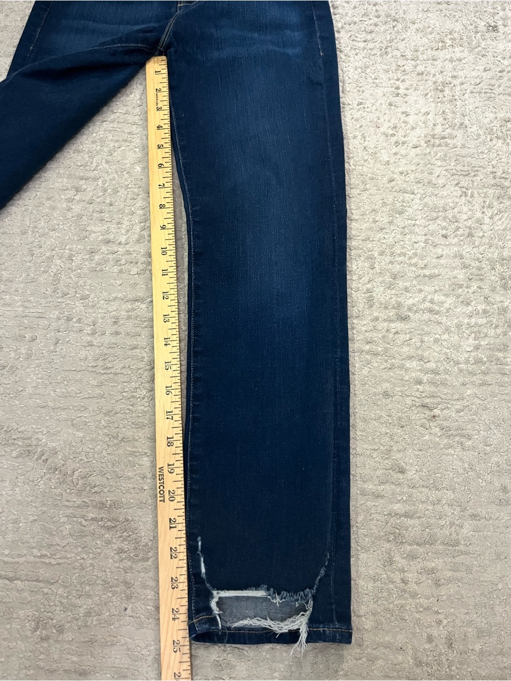 Frame Le High Straight Jeans - Cobbert Rips - Picture 3 of 9